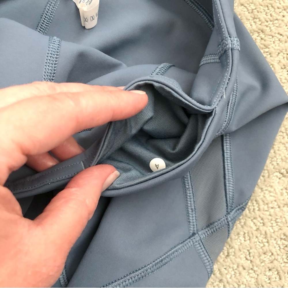 Lululemon Mesh Inset Cropped Leggings | Size 4 | Gunsmoke Blue - Picture 13 of 14